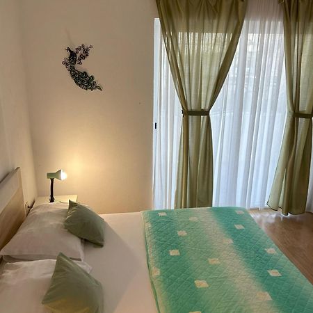 Apartments Valjan โตรกีร์ ภายนอก รูปภาพ